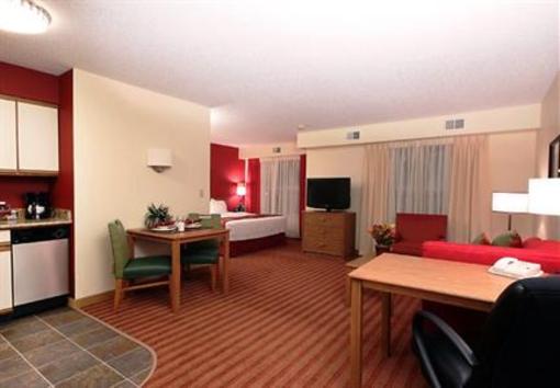 фото отеля Residence Inn Davenport