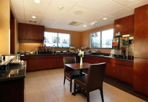 фото отеля Residence Inn Davenport