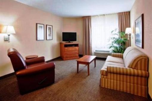 фото отеля Candlewood Suites Norfolk Airport