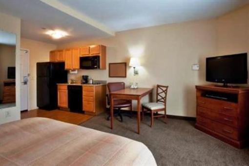 фото отеля Candlewood Suites Norfolk Airport