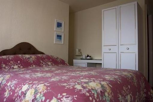 фото отеля Three Beaches Hotel