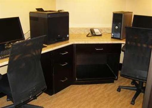 фото отеля Hampton Inn Covington