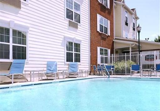 фото отеля TownePlace Suites Albany SUNY