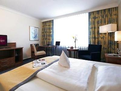фото отеля Mercure Parkhotel Krefelder Hof