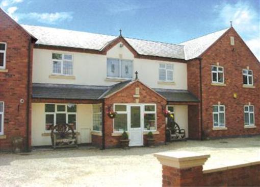 фото отеля Home Farm Bed & Breakfast Ryton-on-Dunsmore Coventry