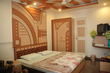 фото отеля Hotel Kalyan