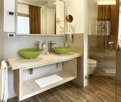 фото отеля Color Home Suite Apartments Predazzo