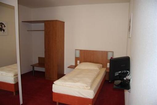 фото отеля Hotel Alter Hof Hofheim am Taunus