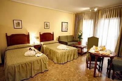 фото отеля Aparthotel Quo Eraso