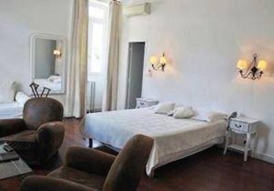 фото отеля Royal Hotel Nimes