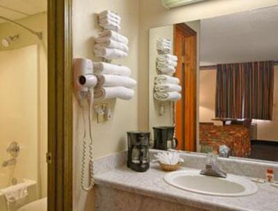 фото отеля Super 8 Motel Clarksville