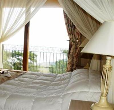 фото отеля Amos Villa Hotel