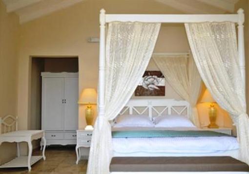 фото отеля Amos Villa Hotel