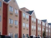Magnolia Bay Hotel and Suites