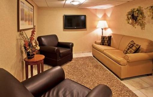 фото отеля Candlewood Suites Kansas City Speedway