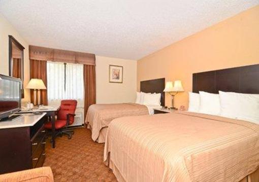 фото отеля Quality Inn & Suites Coliseum