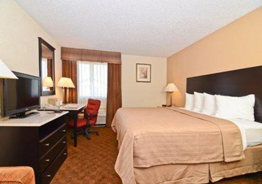 фото отеля Quality Inn & Suites Coliseum