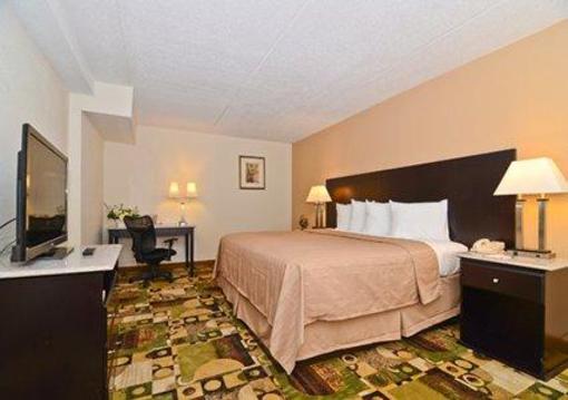 фото отеля Quality Inn & Suites Coliseum