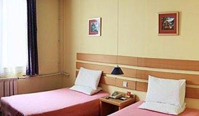 фото отеля Home Inn (Jinan Tianqiao Railway Station)