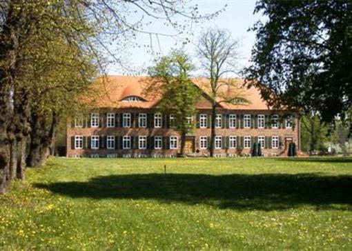 фото отеля Gutshaus Ludorf