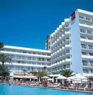 фото отеля Hotel Riu Playa Cala Millor Sant Llorenc Des Cardassar