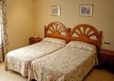 фото отеля Hotel Jardi Suites-Apartaments