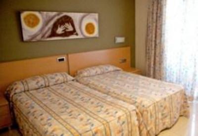 фото отеля Hotel Jardi Suites-Apartaments
