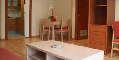 фото отеля Hotel Jardi Suites-Apartaments