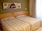 фото отеля Hotel Jardi Suites-Apartaments