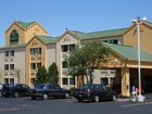 фото отеля La Quinta Inn Milwaukee Northwest