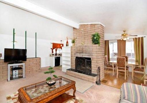 фото отеля Rodeway Inn & Suites Bend