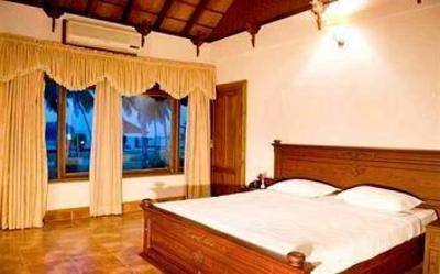 фото отеля Kalathil Lake Resort