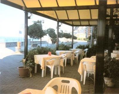 фото отеля Albergo La Lampara Deiva Marina