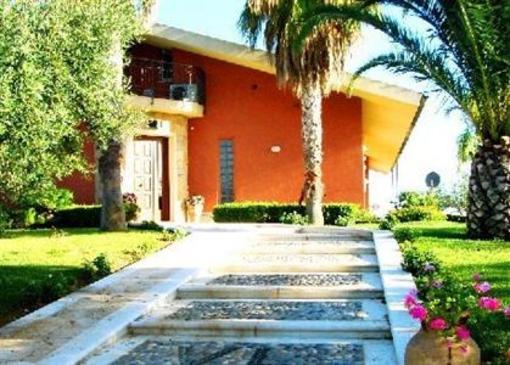 фото отеля Villa Lisa Bed And Breakfast