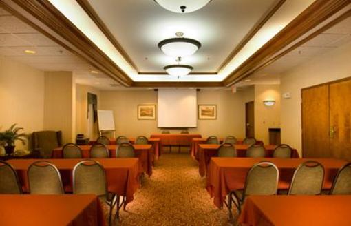 фото отеля Drury Inn & Suites Greensboro