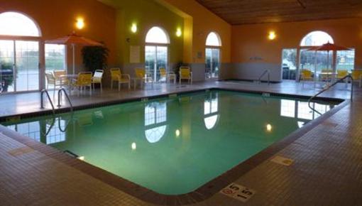 фото отеля Country Inn & Suites By Carlson, Pella