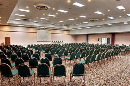 фото отеля Highland Hotel and Convention Center