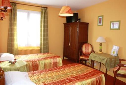 фото отеля Hotel Le Grillon