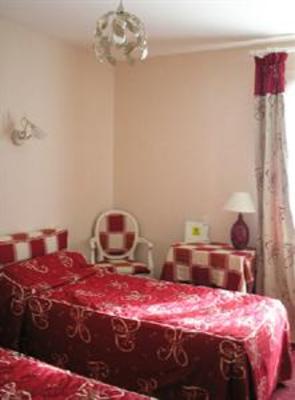 фото отеля Hotel Le Grillon