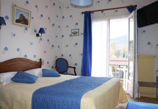фото отеля Hotel Le Grillon