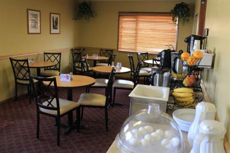 фото отеля BEST WESTERN Villager Motor Inn