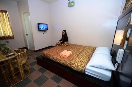 фото отеля Corazon Tourist Inn