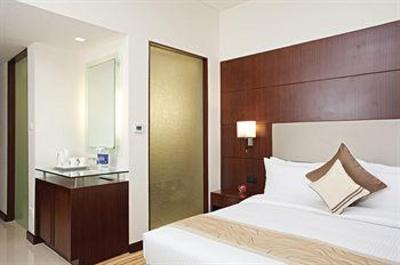 фото отеля Country Inn & Suites Sahibabad