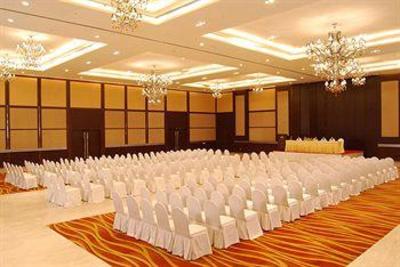 фото отеля Country Inn & Suites Sahibabad