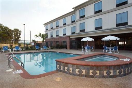 фото отеля Holiday Inn Express Hotel & Suites Hearne