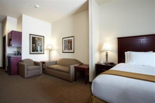 фото отеля Holiday Inn Express Hotel & Suites Hearne