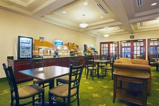 фото отеля Holiday Inn Express Hotel & Suites Hearne