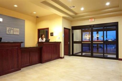 фото отеля Holiday Inn Express Hotel & Suites Hearne