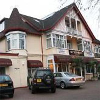 фото отеля Skyways Hotel Slough