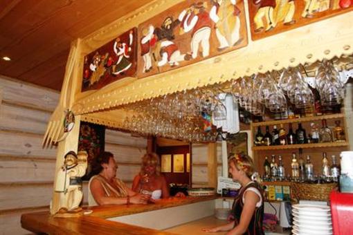 фото отеля The Polish Place Chalets Mount Tamborine